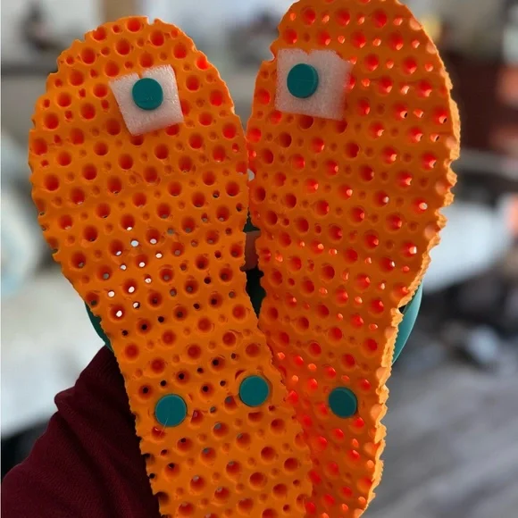 NWT Women’s Gelatto Flip Flops - Orange and Blue (Italian Brand) - Picture 2 of 7